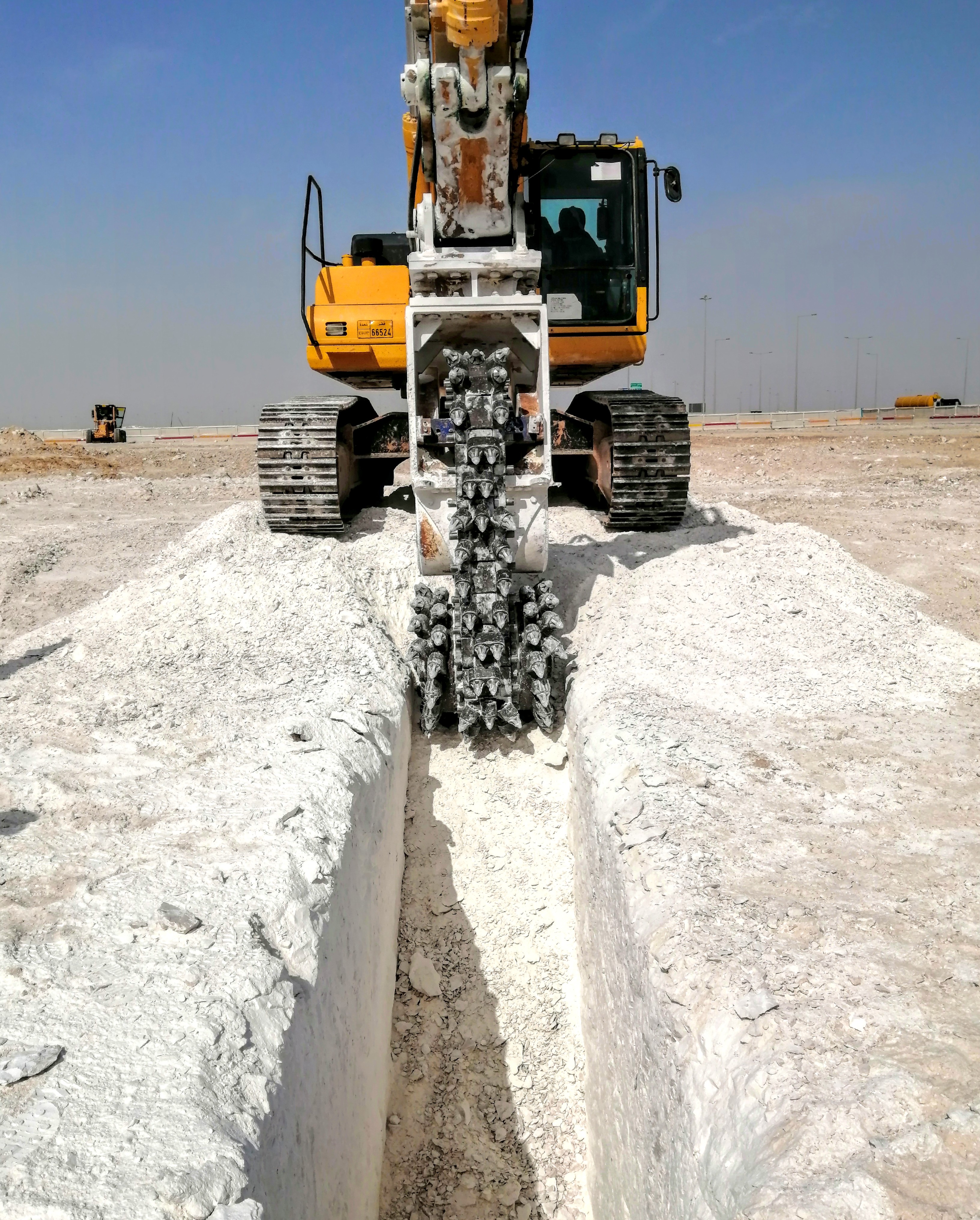 EK150 on Komatsu PC400